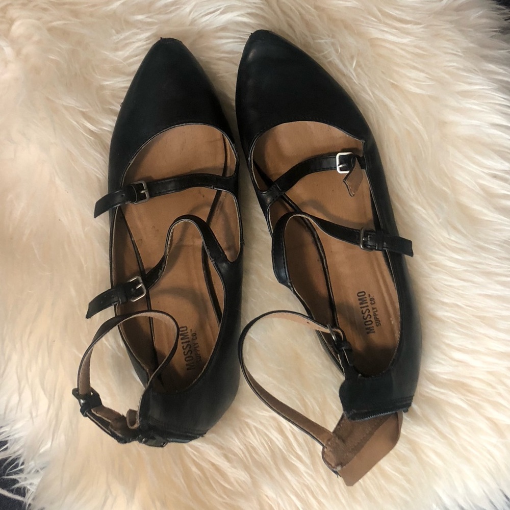 Gothic Pointed Toe Buckle Flats Pikes